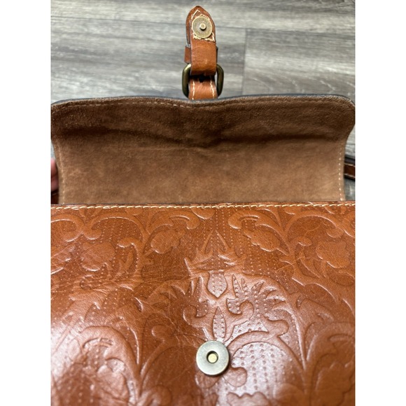 Patricia Nash Tooled Italian Leather Purse Crossbody Strap Color Florence - Picture 3 of 16